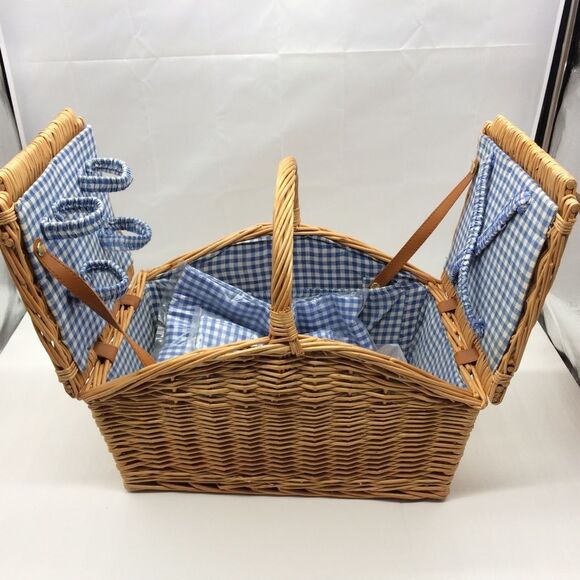 HP!!! 4 Person Wicker Picnic Basket w/Plates, Cups, Cloth Napkins, Table Cloth - Picture 5 of 9